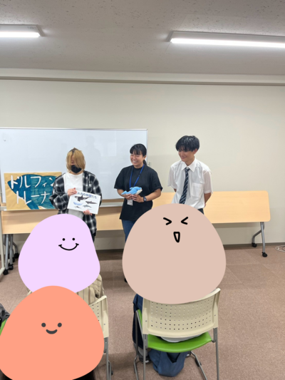 イルカ.png