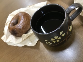 【高崎】カフェのアルバイトの様子