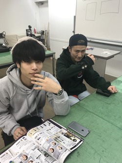 2Aoファッション.jpg