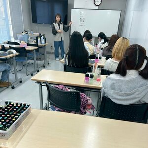 【高田馬場】専門コース各授業がスタートしました！♡メイク（ネイル）編★