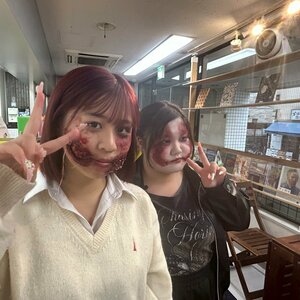 【高田馬場】続★ハロウィンメイク🎃💖メイクの授業で作品づくりをしました★