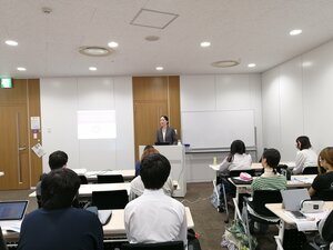 20260929　第二回進路研究.jpg